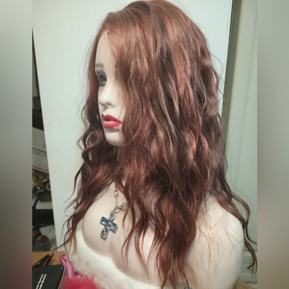 Red Water Wave 🌊 Carkira Amelia